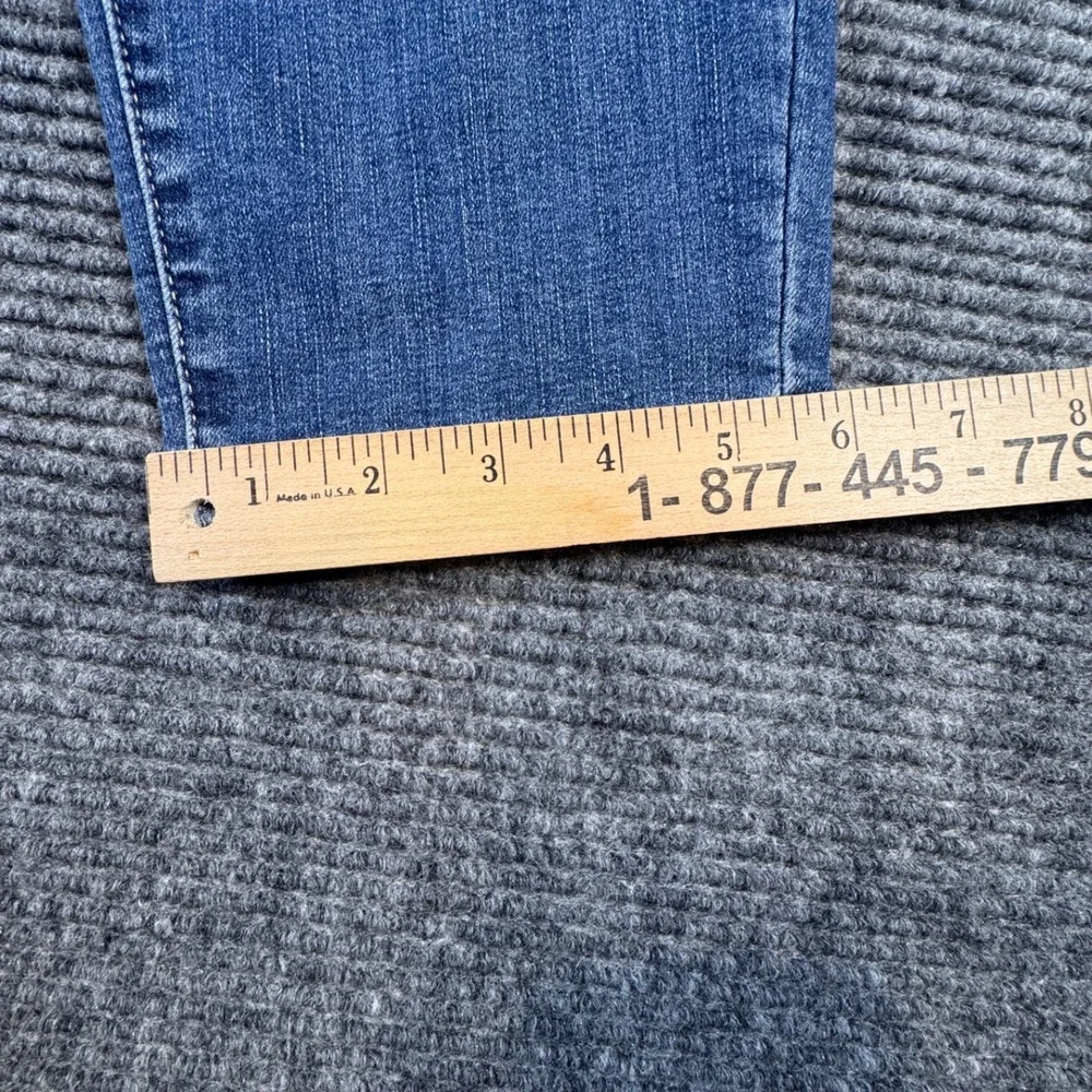 Signature by Levi Strauss Gold Totally‎ Shaping Skinny Jeans Blue Size 36x30